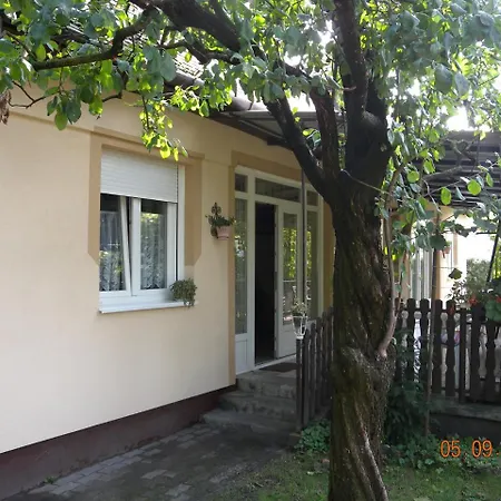 In Balatonboglar/balaton 18183 Apartment Balatonboglar